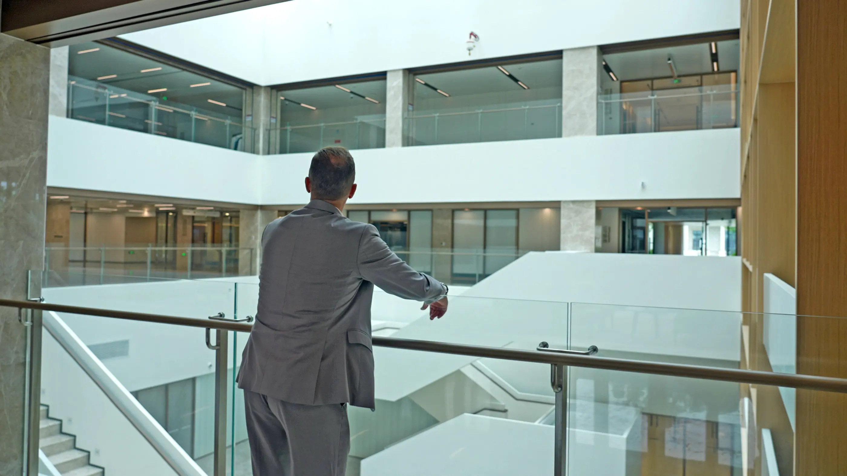 The bright atrium of Shanghai International Medical Center.